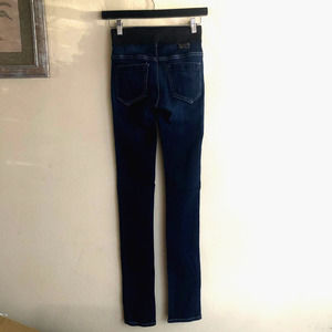 Goldsign Hybrid Pull On Skinny Jeans 25
